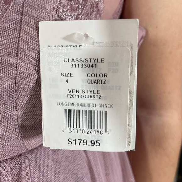 David’s Bridal Dress NWT - Picture 4 of 8